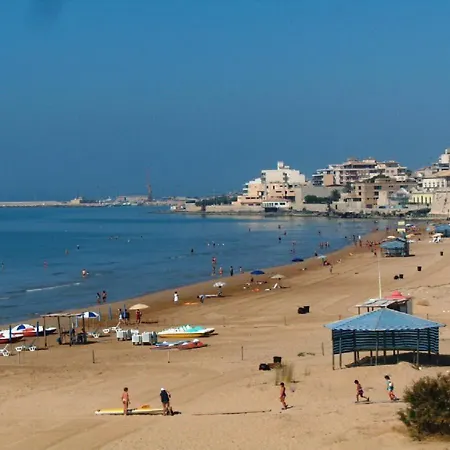 La Palma Casesicule Apartment, In Center, At 100 Mt * פוצאלו